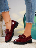 2026 New Women's Retro Casual Glossy Tassel Shoes