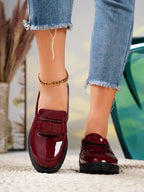 2026 New Women's Retro Casual Glossy Tassel Shoes